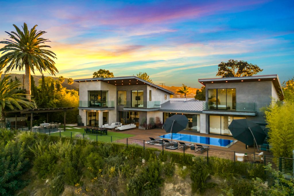 SkylineLuxuryHaven 6