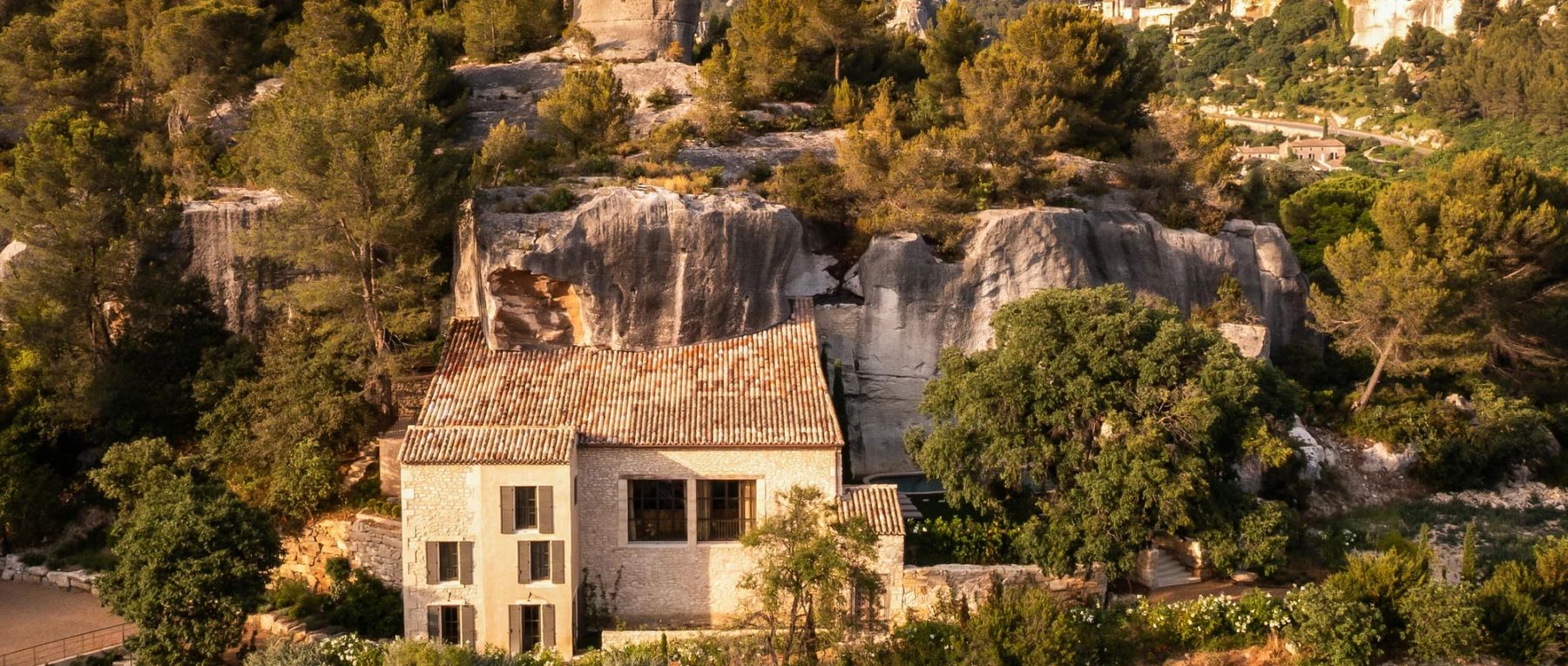 001 le joyau du berger south of france olivers travels desktop center