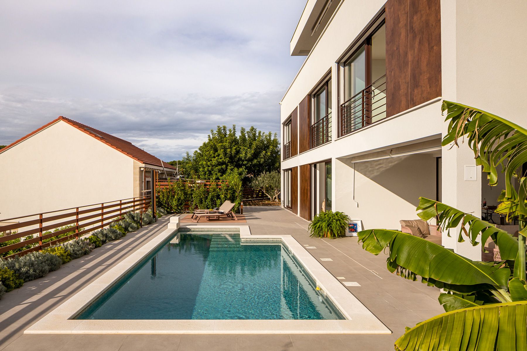 Sea Pine Retreat