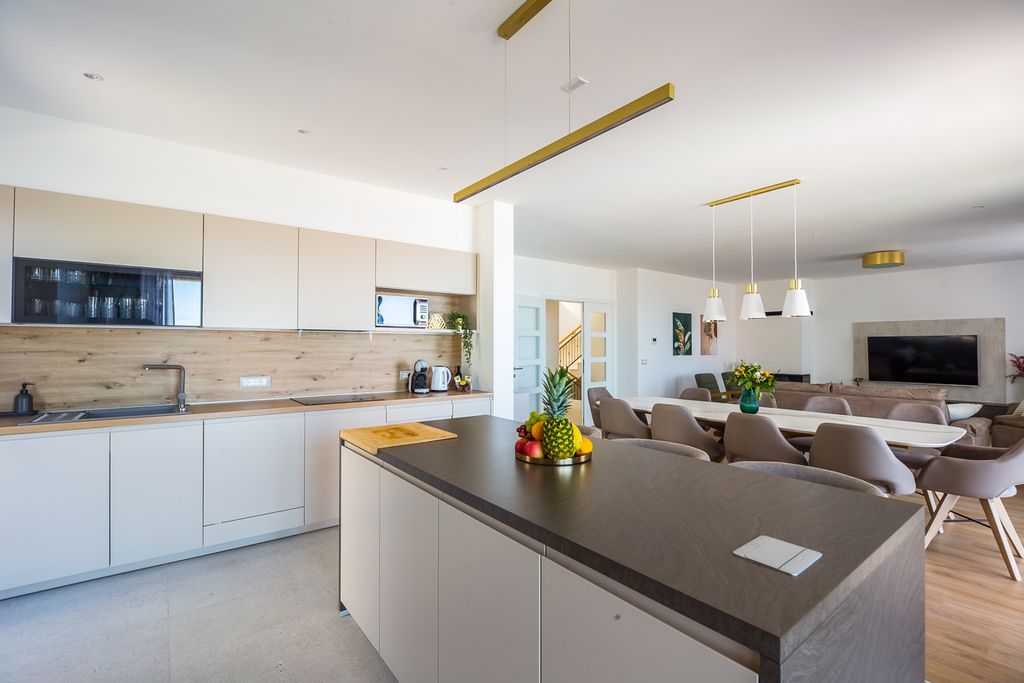 Villa Sea Hill Dalmatia Coast Olivers Travels 4