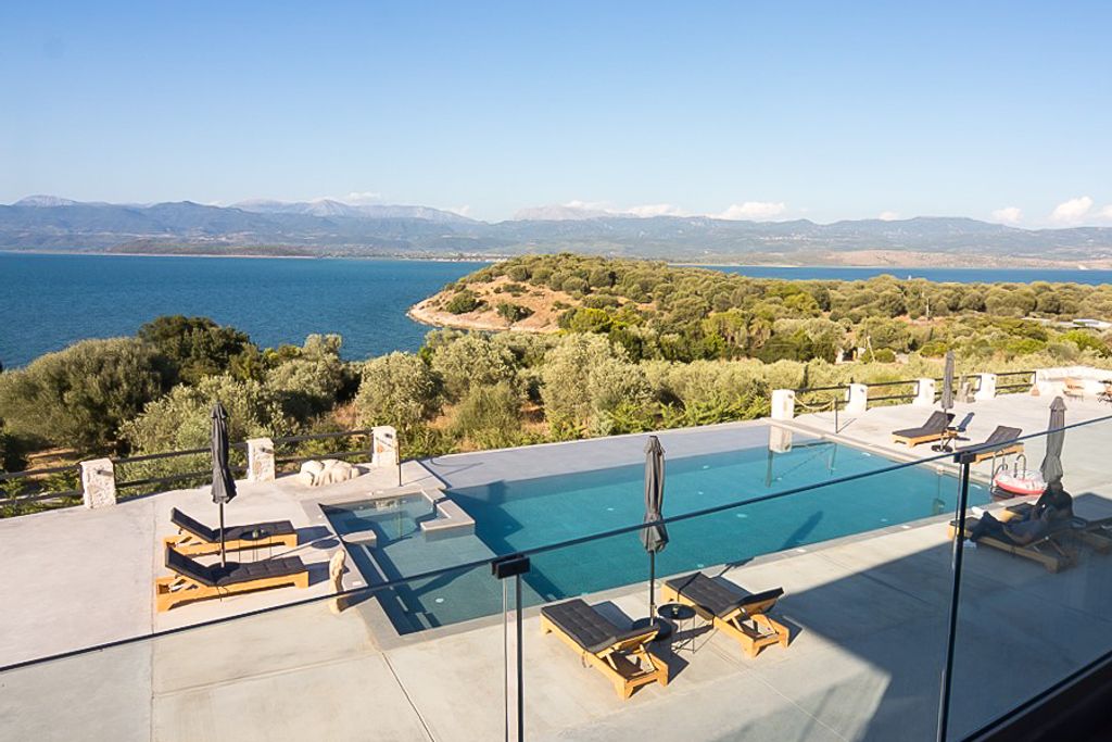 Ambra View Mainland Olivers Travels 2