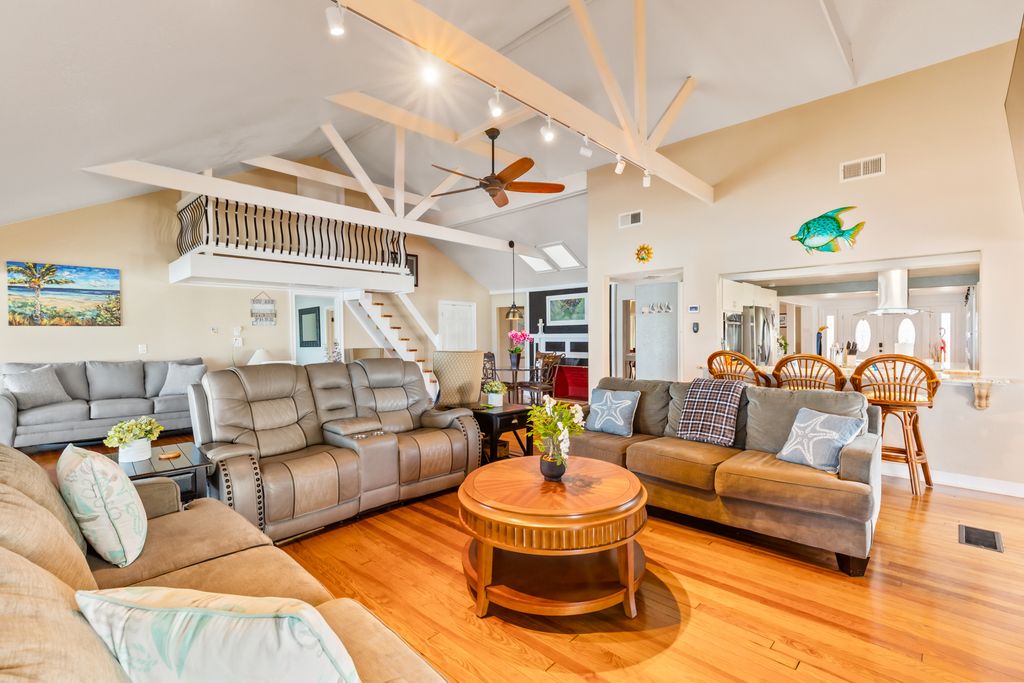 Shoreline Escape Dasytona Beach Olivers Travels 3