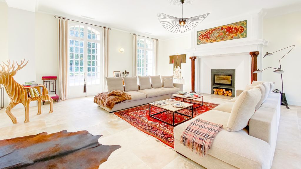 Villa Medicis French Riviera Olivers Travels 3