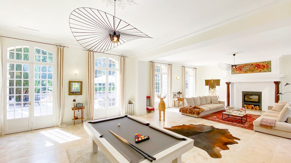 Villa Medicis French Riviera Olivers Travels 10