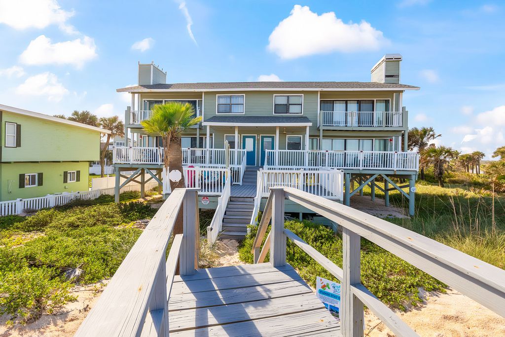 Pelican Paradise Daytona Beach Olivers Travels 1