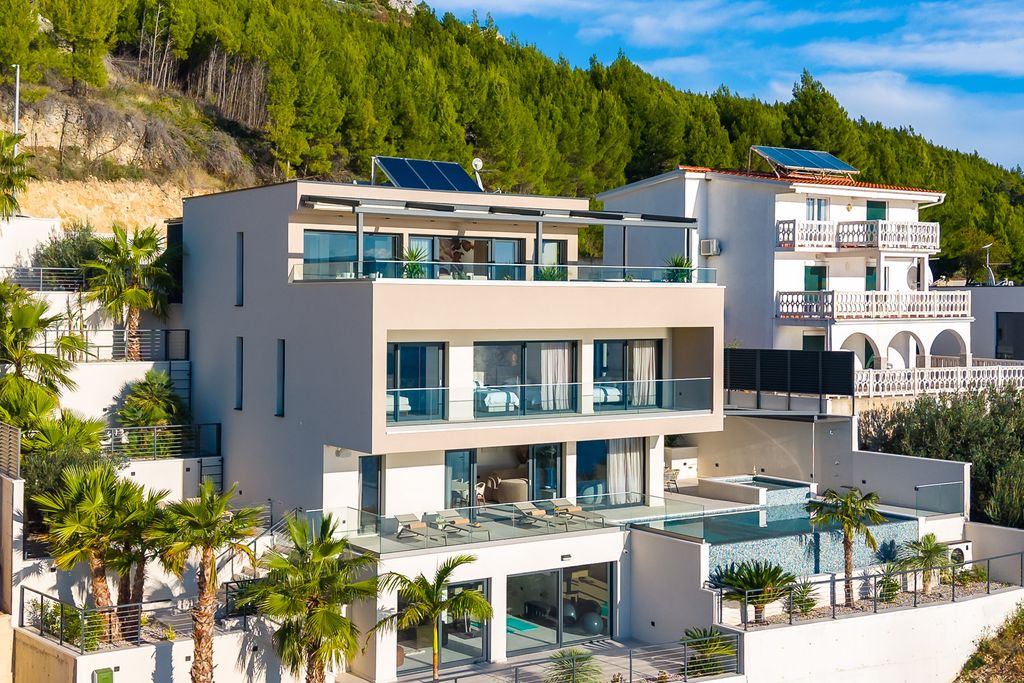 Sea La Vie Dalmatia Coast Olivers Travels 1