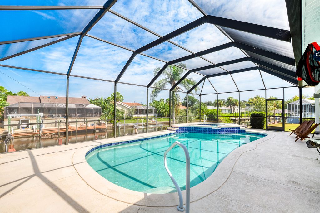 Coconut Cottage OliversTravels 2