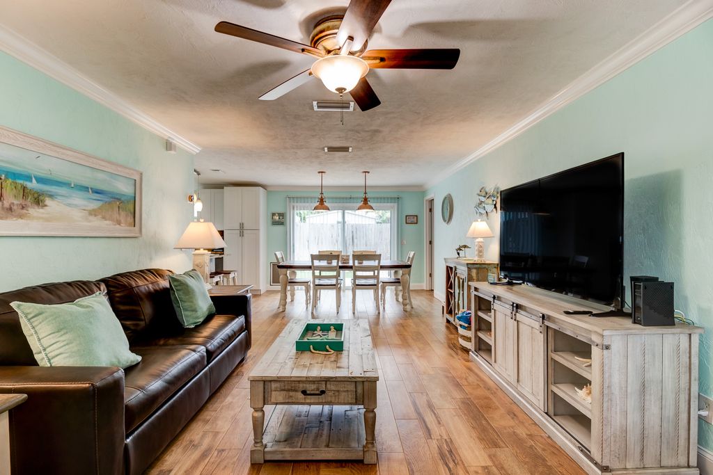 Twilight Tides Daytona Beach Olivers Travels 4