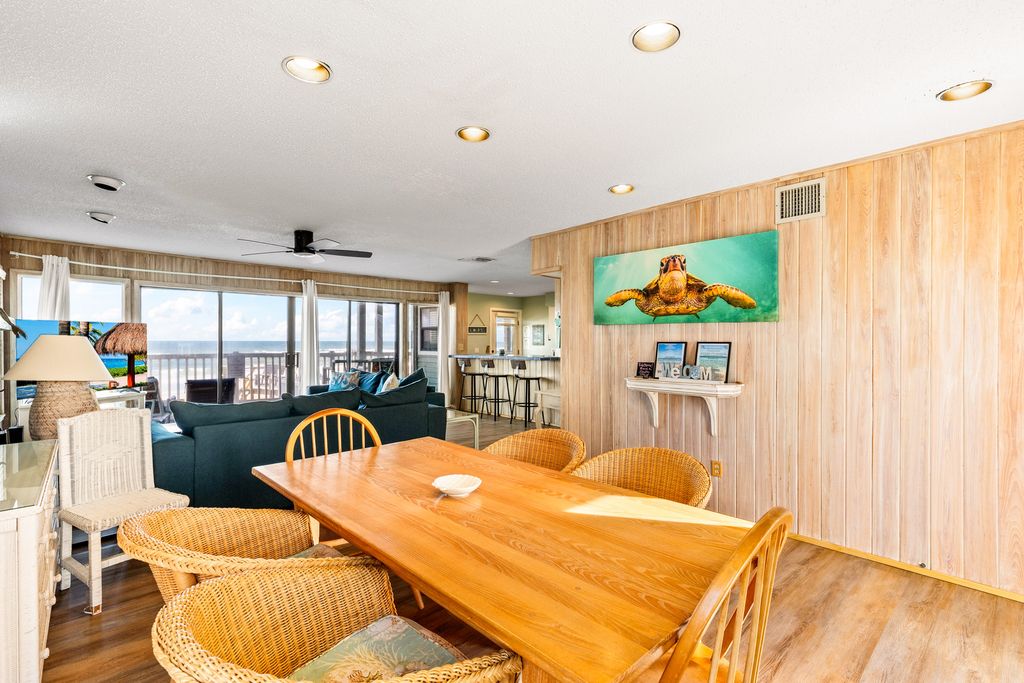 Turtle Tides Daytona Beach Olivers Travels 4