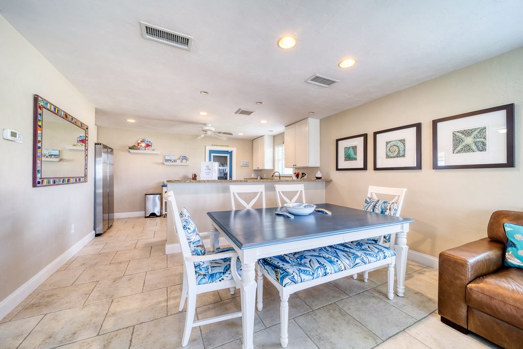 Beachside Breeze Daytona Beach Olivers Travels 4