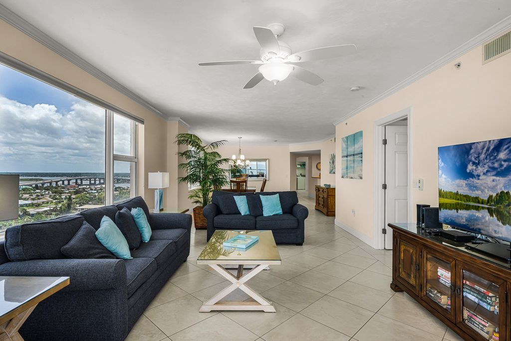 Glow Getaway Daytona Beach Olivers Travels 4