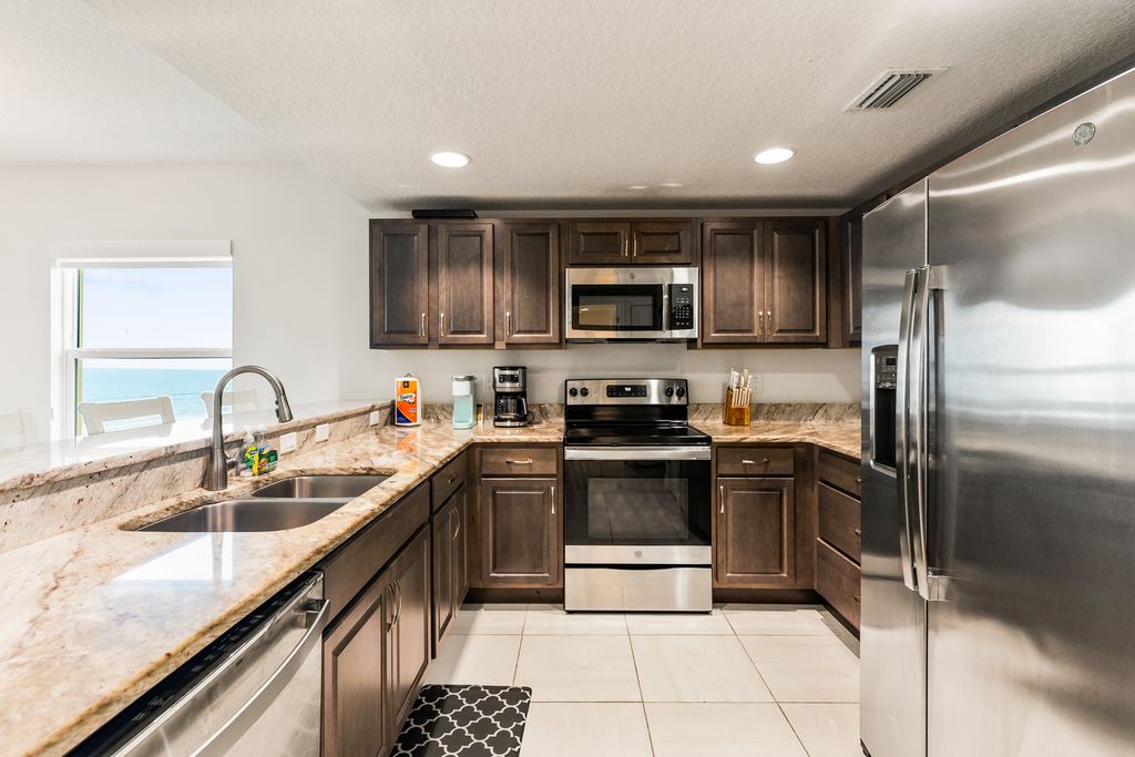 Dolphin Dreamer Daytona Beach Olivers Travels 5