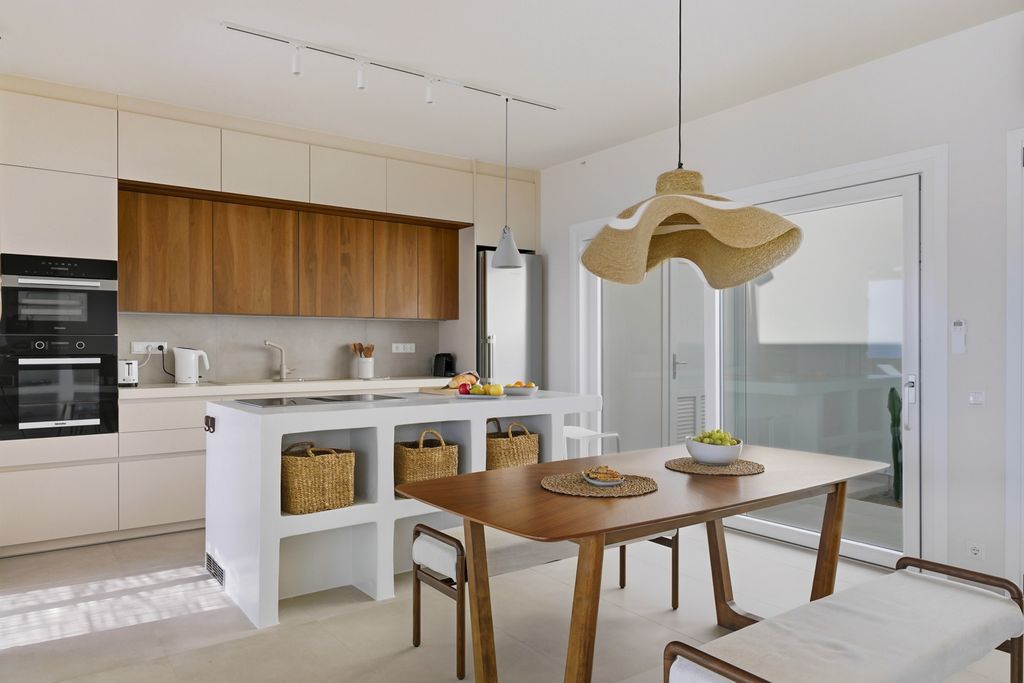 Agiassos Blu Naxos Olivers Travels 5