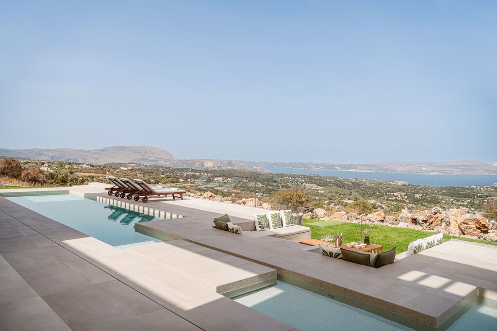 Villa Pallas Blu Crete Olivers Travels 2