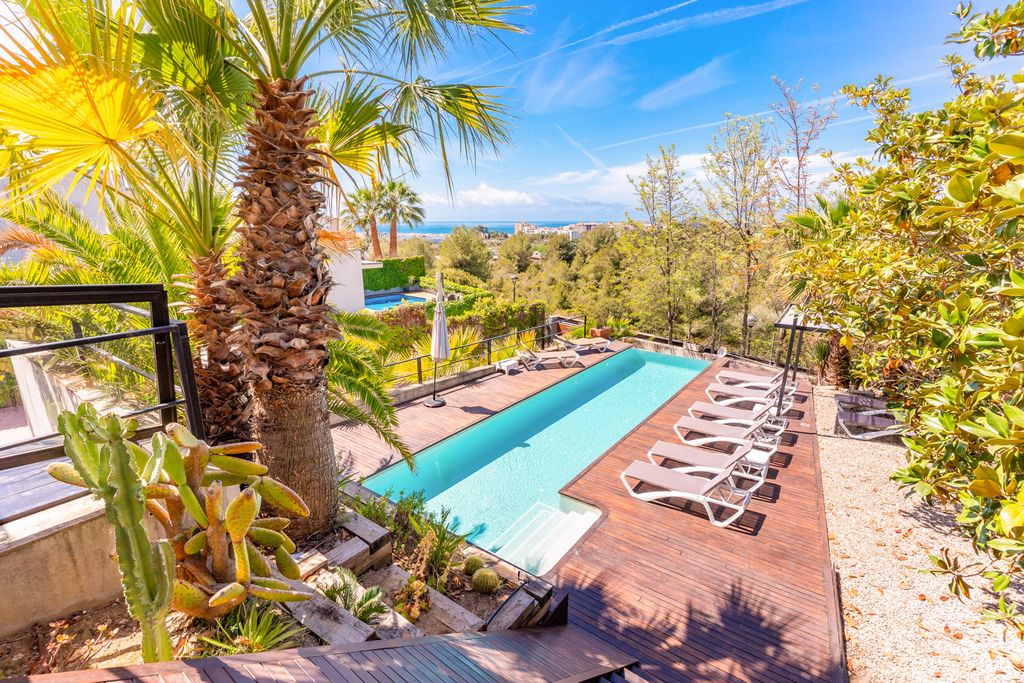 Villa Les Courts SH OliversTravels 2