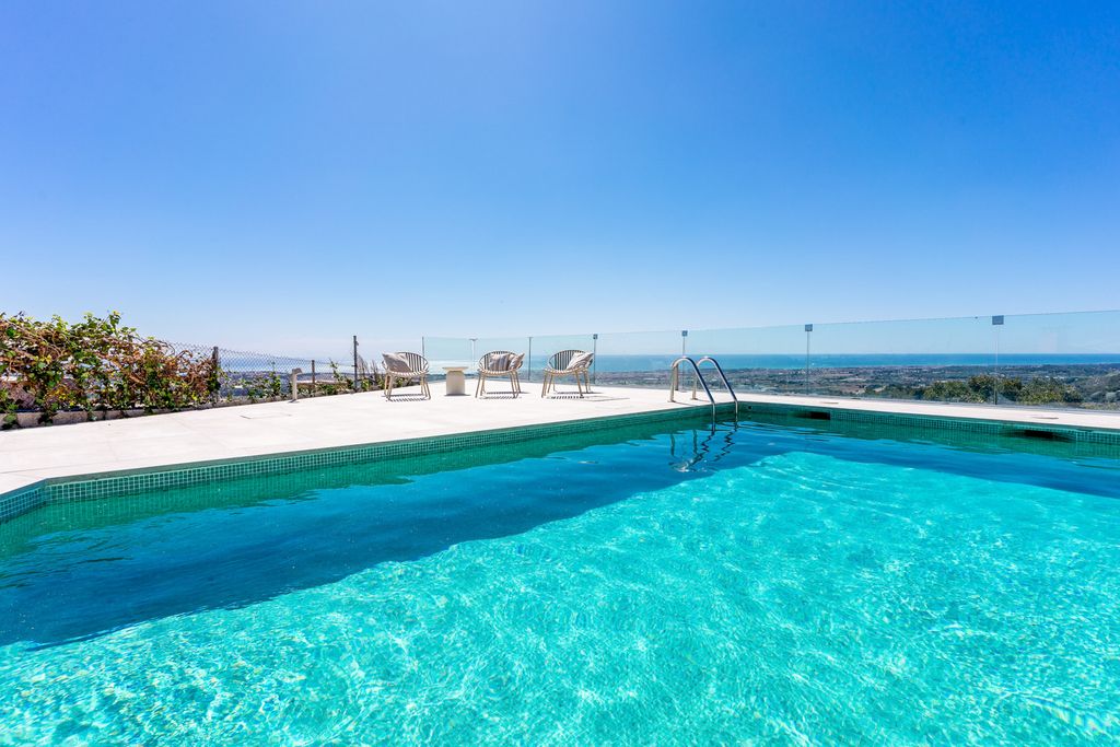 Villa California I Sitges SH Olivers Travels 2