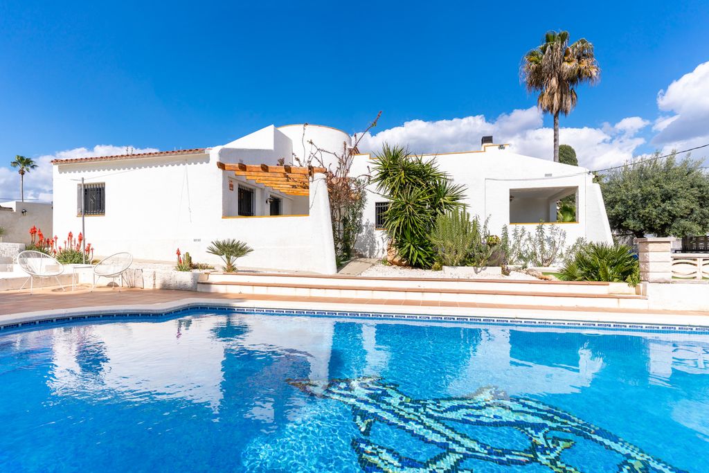 Villa Daurada SH OliversTravels 1