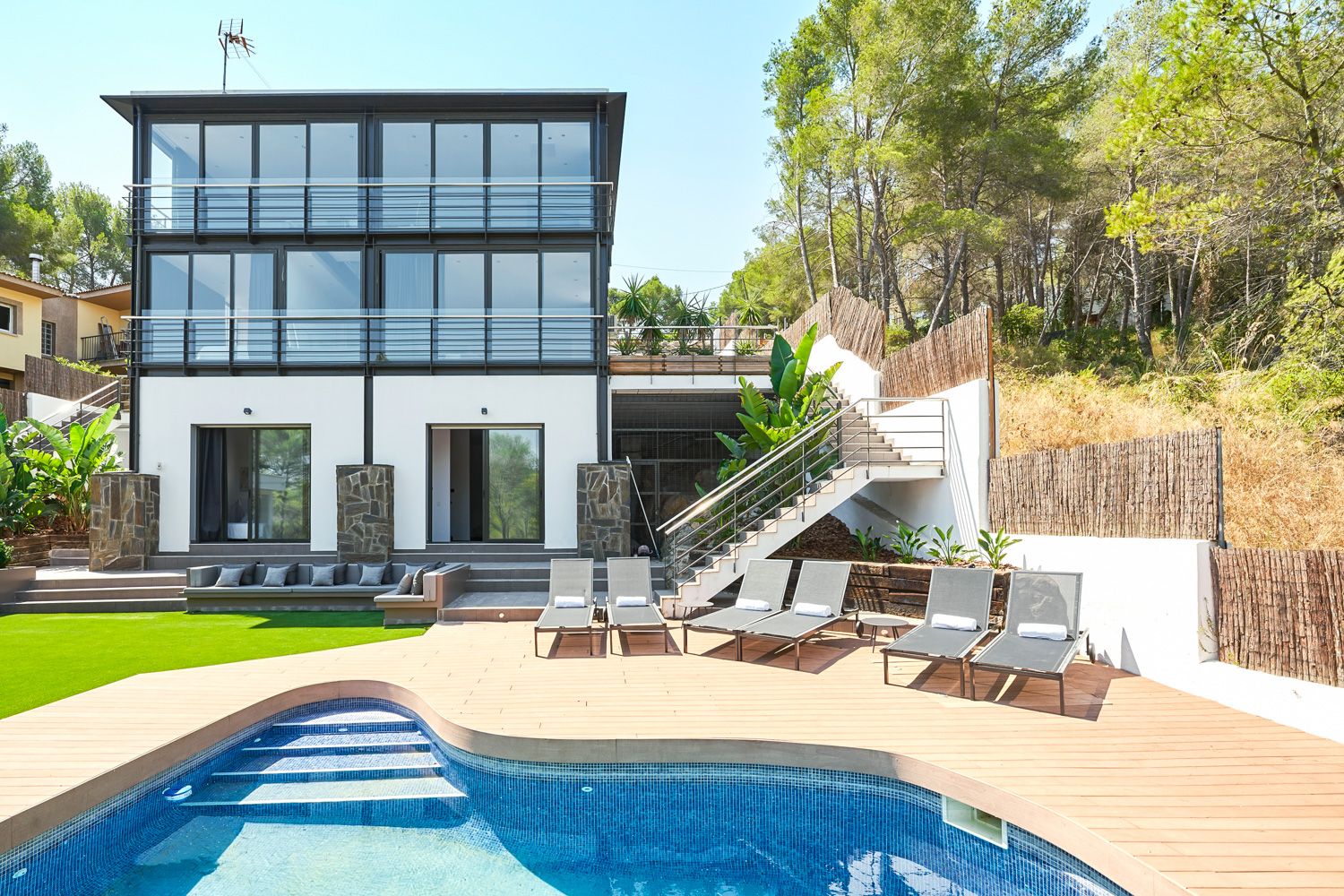 Villa Crystal I