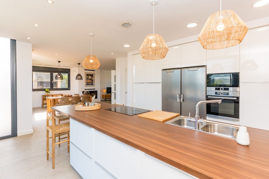 Villa Vora Sitges SH OliversTravels 5