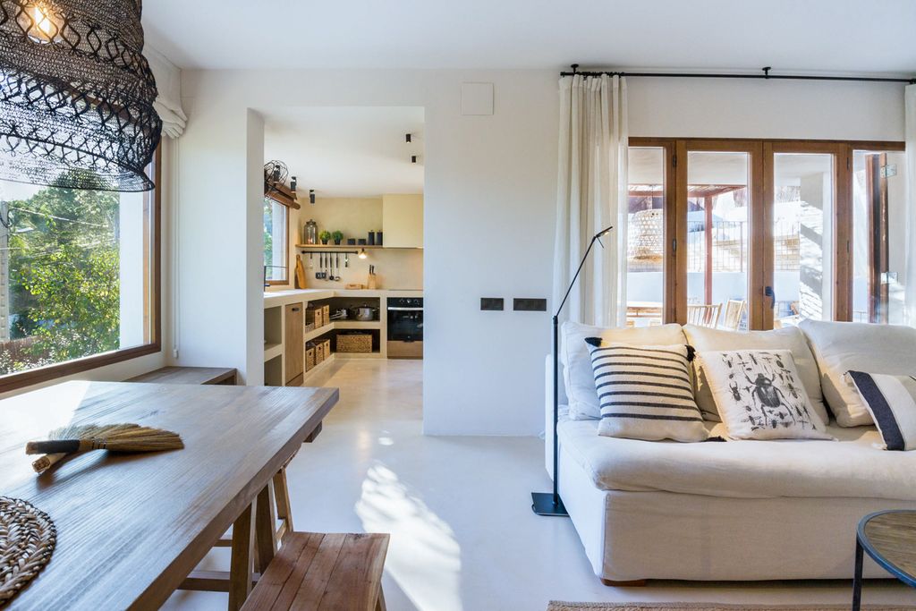 Villa Can Sidos Sitges Hills OliversTravels 8