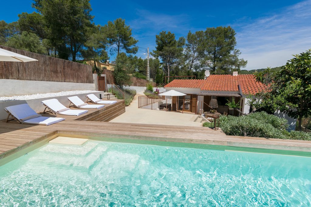 Villa Can Sidos Sitges Hills OliversTravels 16
