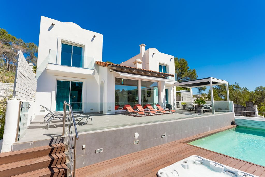 Villa Ibiza SH OliversTravels 1
