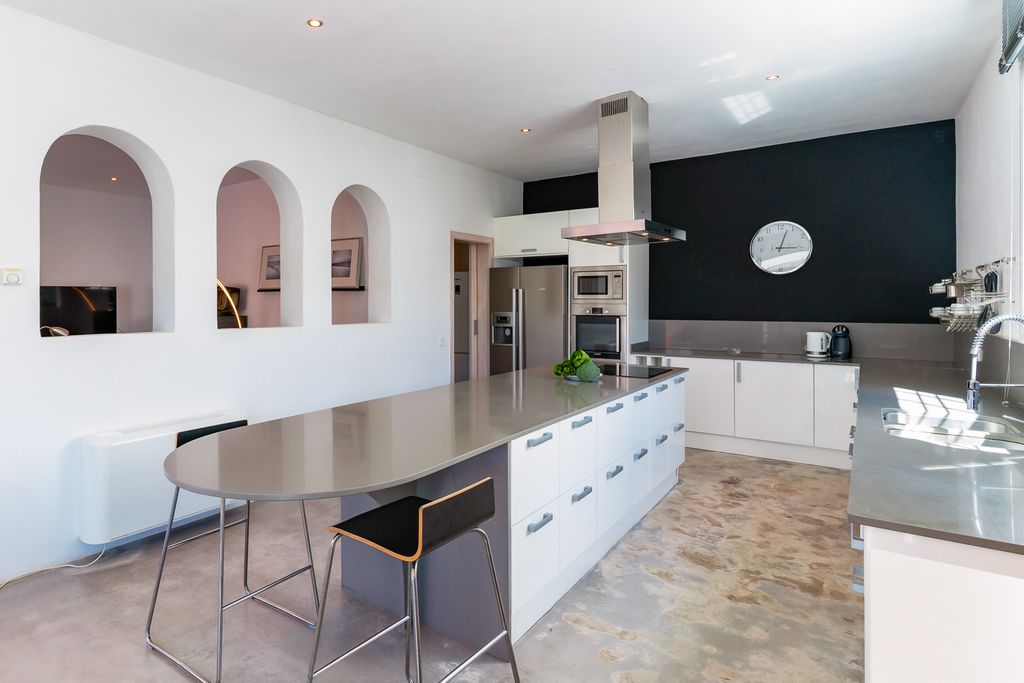 Villa Ibiza SH OliversTravels 5