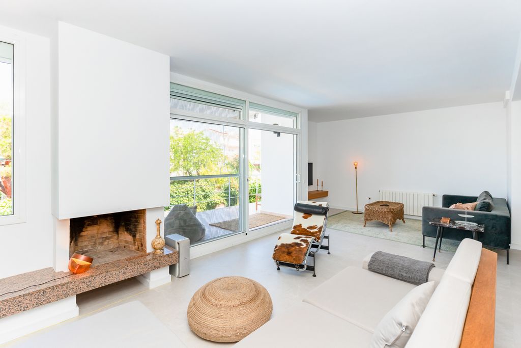 Villa Trinitat SH OliversTravels 3