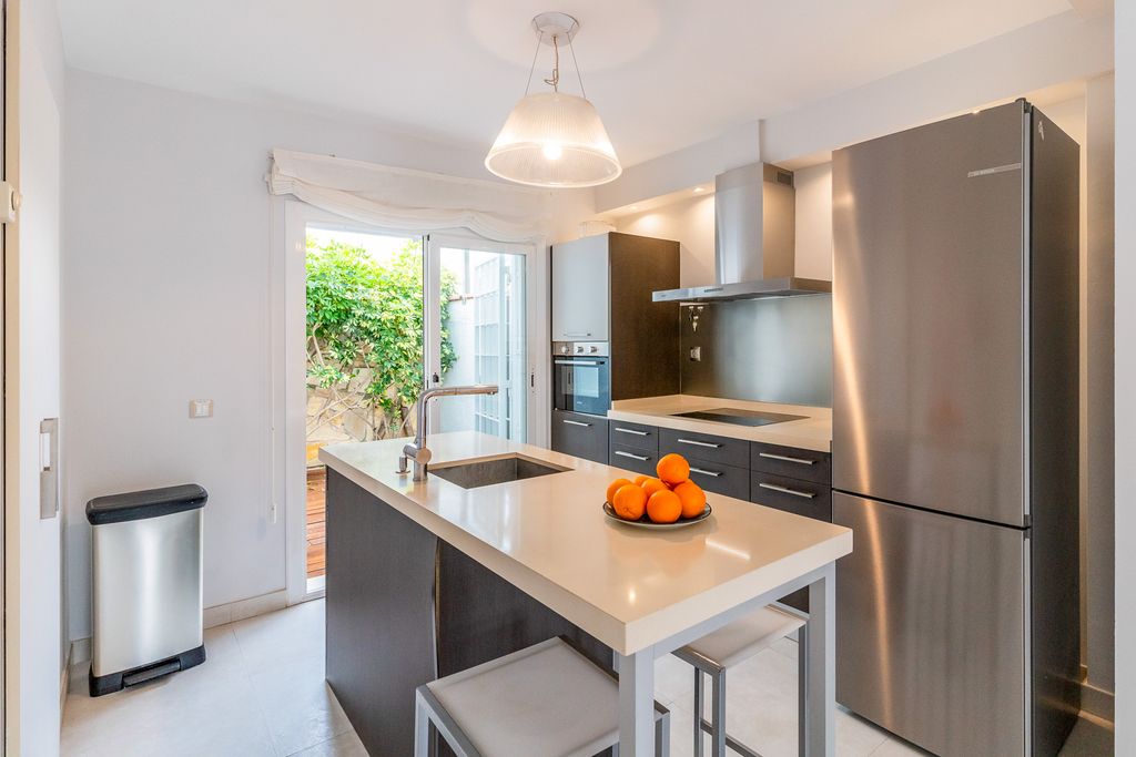 Villa Mar Fina Sitges SH Olivers Travels 4