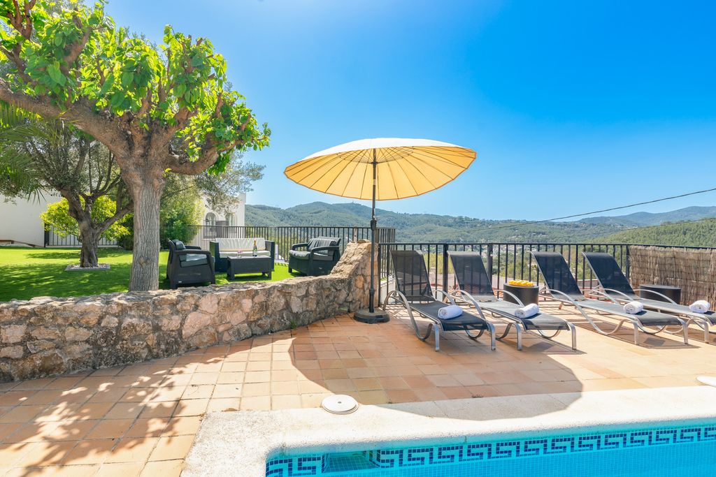 Villa Margarita SH Olivers Travel 3