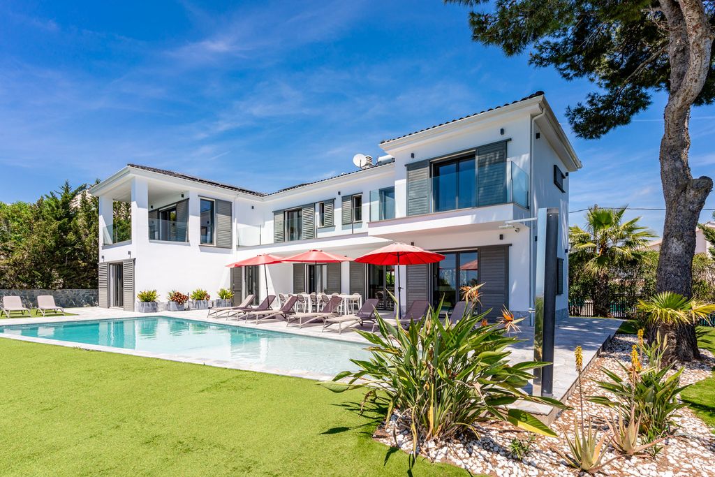 Villa Miami SH Olivers Travels 1