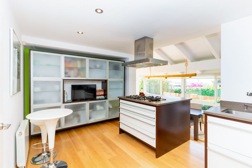 Villa Miramar SH Olivers Travel 5