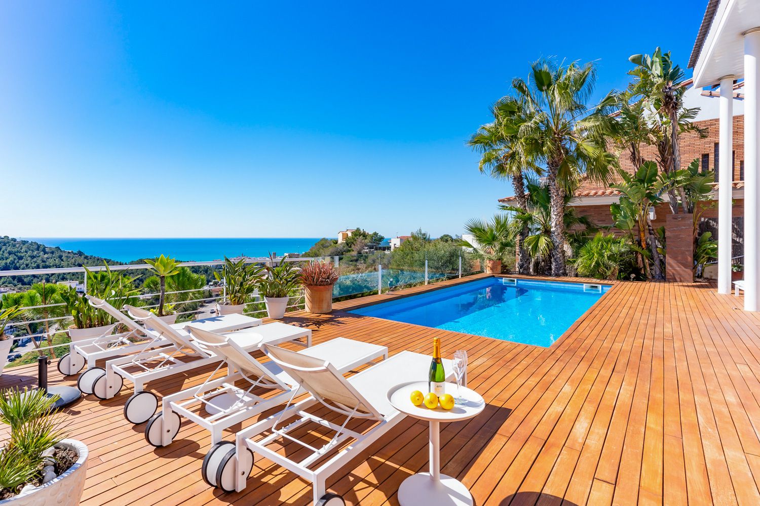 Villa Oasis I
