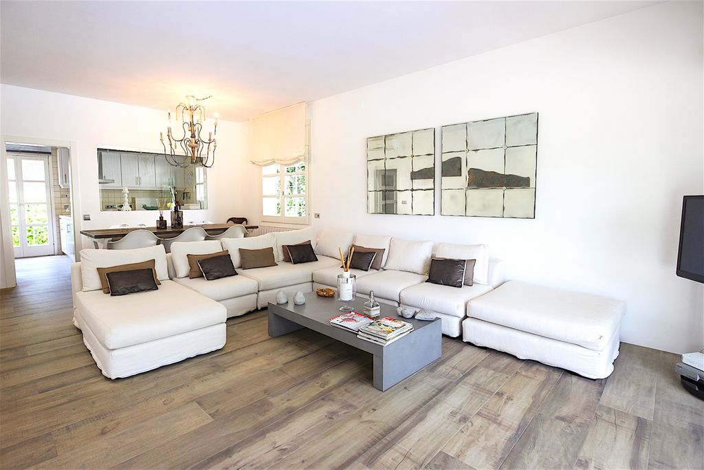 Villa Planas SH OliversTravels 4