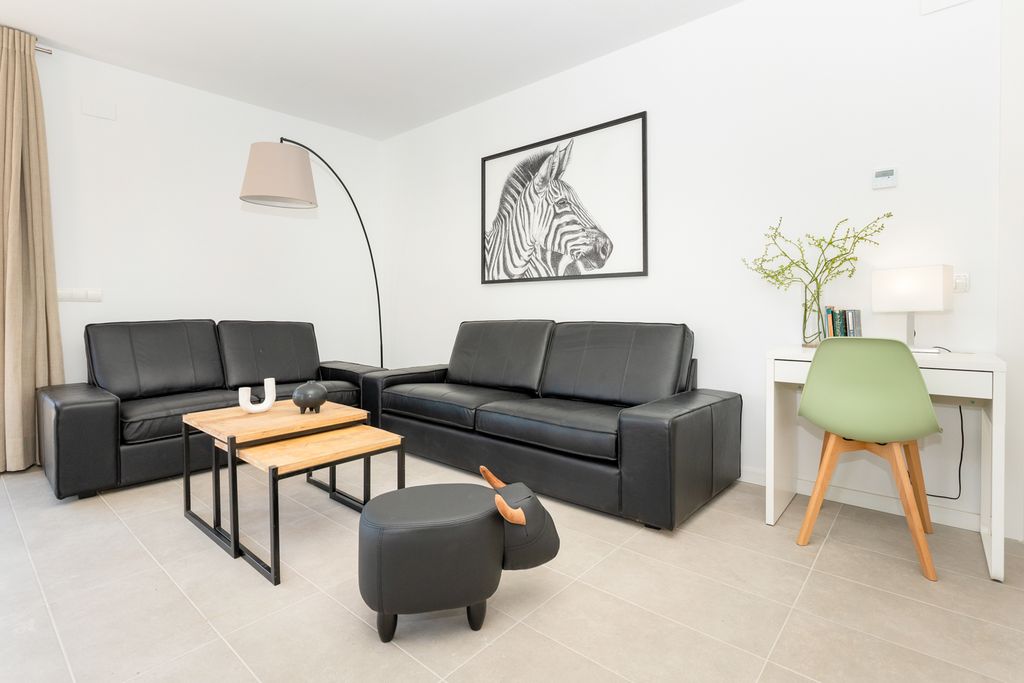 Penthouse Chicago SH OliversTravels 3