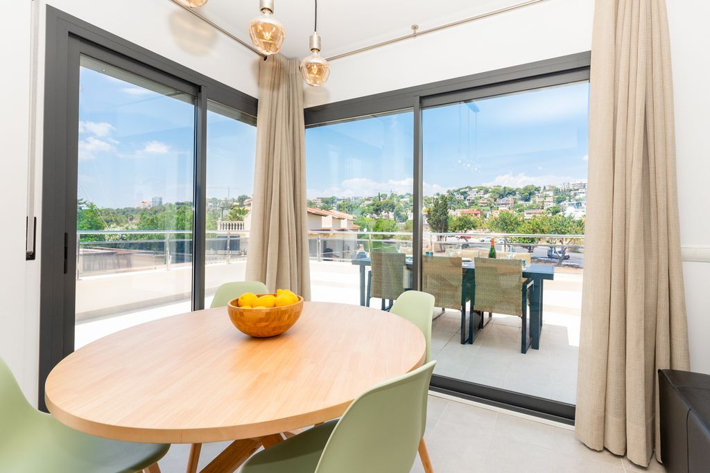 Penthouse Chicago SH OliversTravels 4