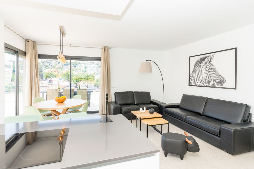 Penthouse Chicago SH OliversTravels 5