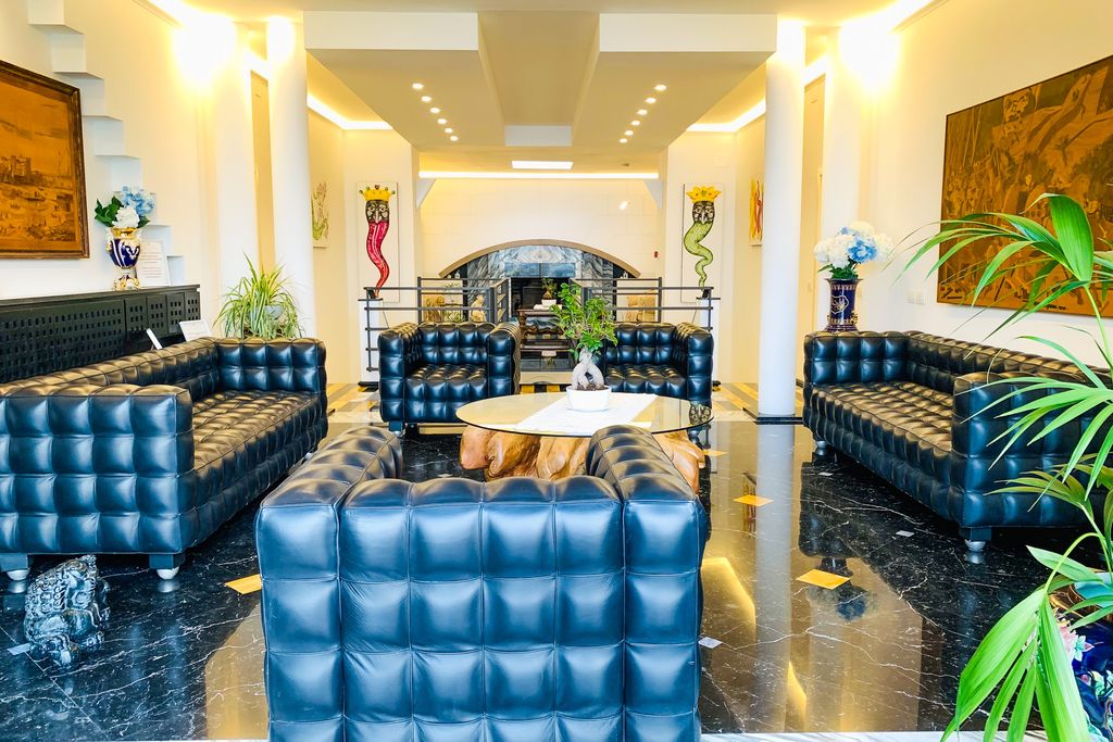 Villa Della Costa Sorrento Olivers Travels 3