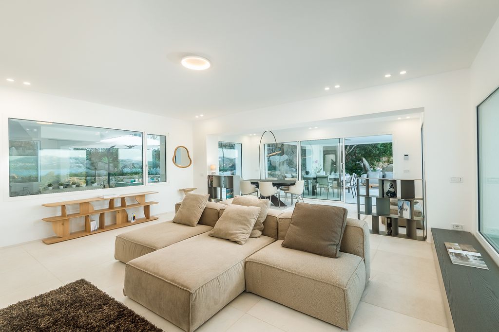 Villa Auralis Sardina Olivers Travels 3