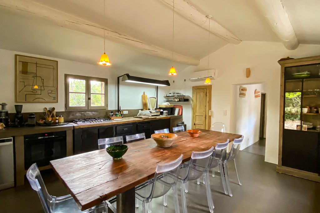 Maison Mur En Pierres CH Olivers Travels 5