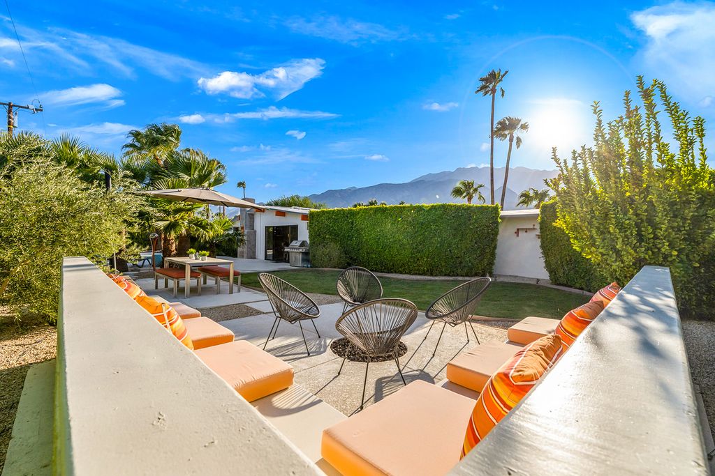 Poolside Palm Palm Springs Olivers Travels 2