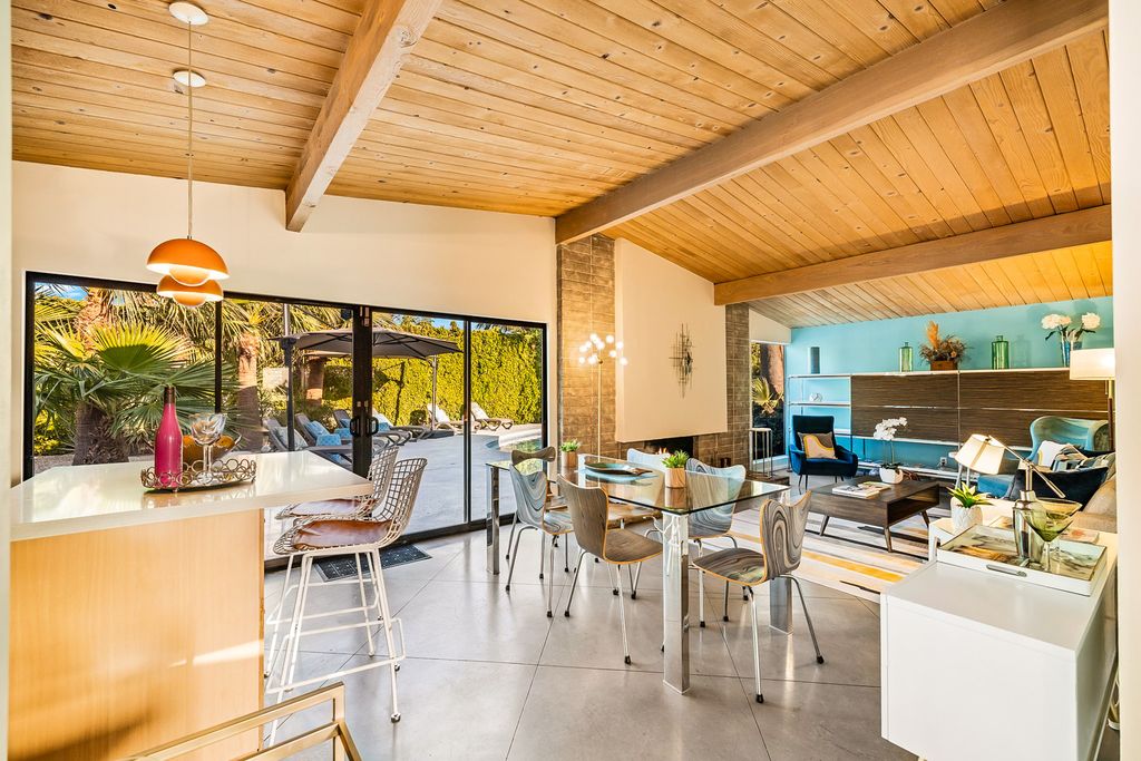 Poolside Palm Palm Springs Olivers Travels 4