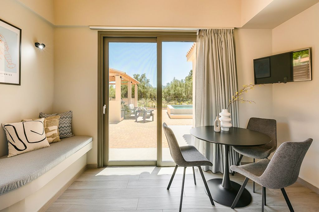 Villa Aquarelle II Kefalonia Olivers Travels 3