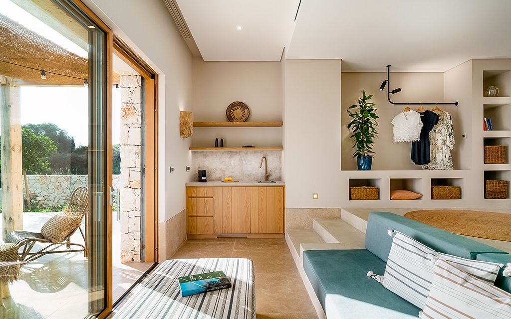 Golden SuiteKefalonia Olivers Travels 2