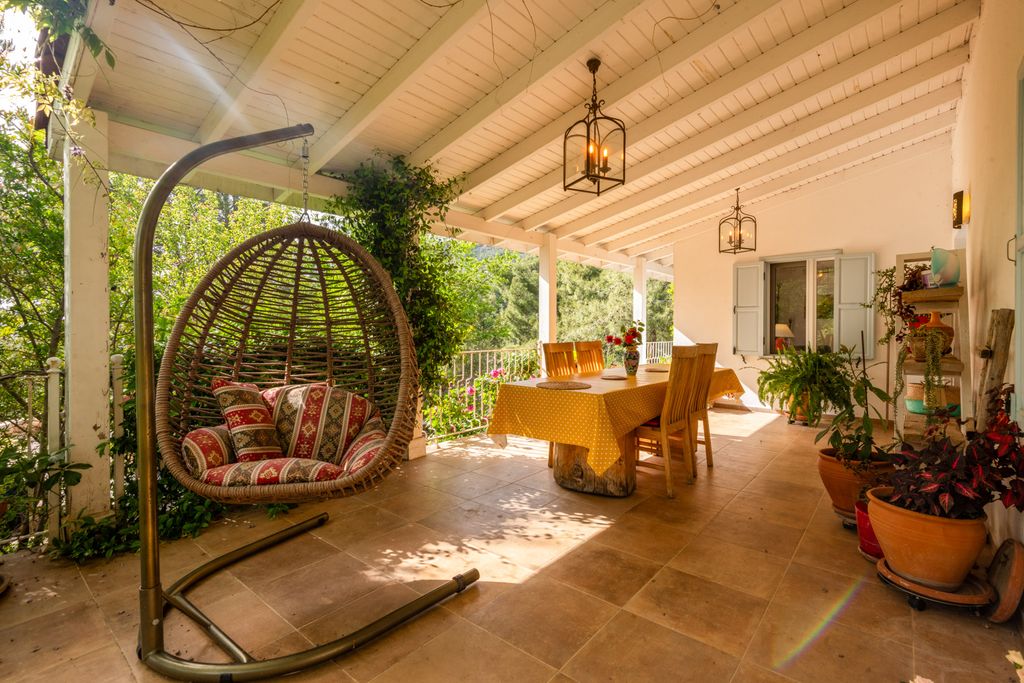 Villa Yuzme Islamlar Olivers Travels 5