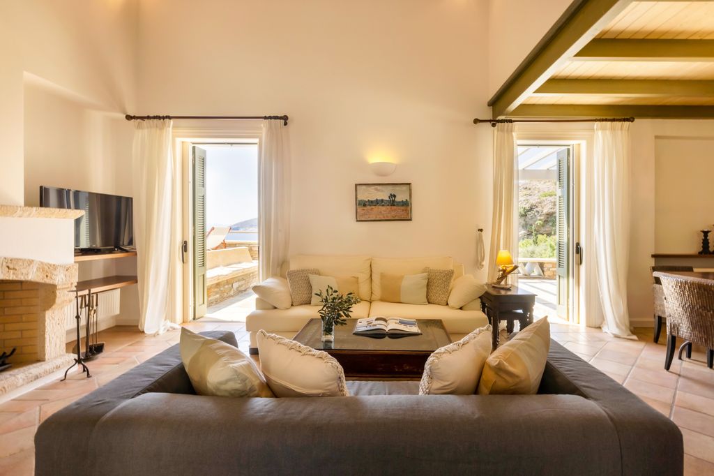 Villa Vitali Cyclades Olivers Travels 3