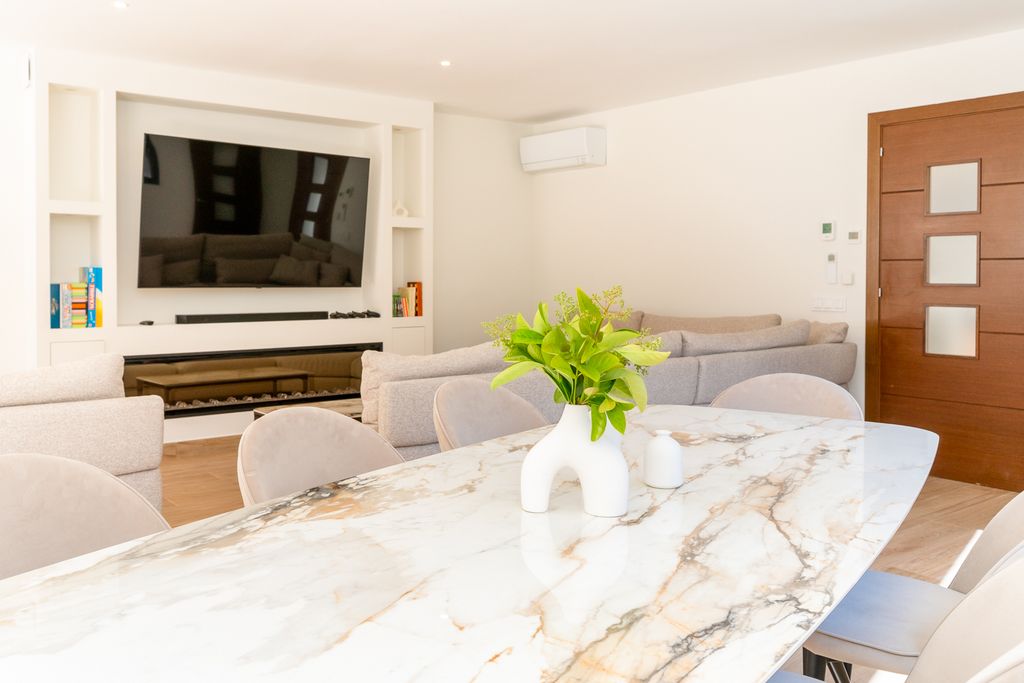 Villa Bol Bol SH Olivers Travels 4