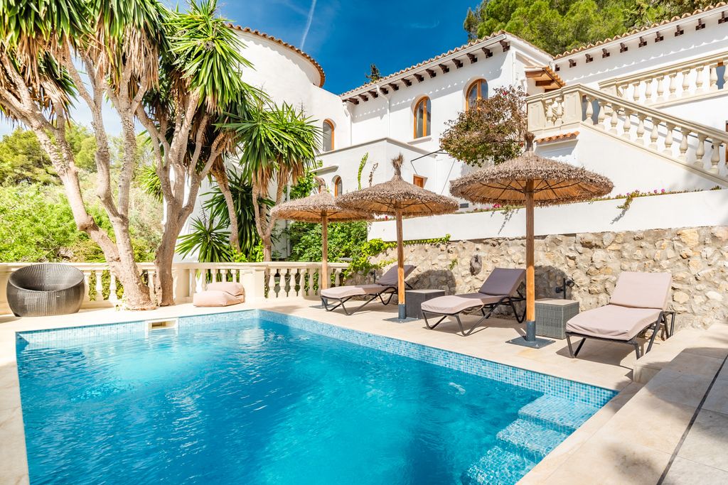 Pinars Verde Mallorca Spain OliversTravels 1