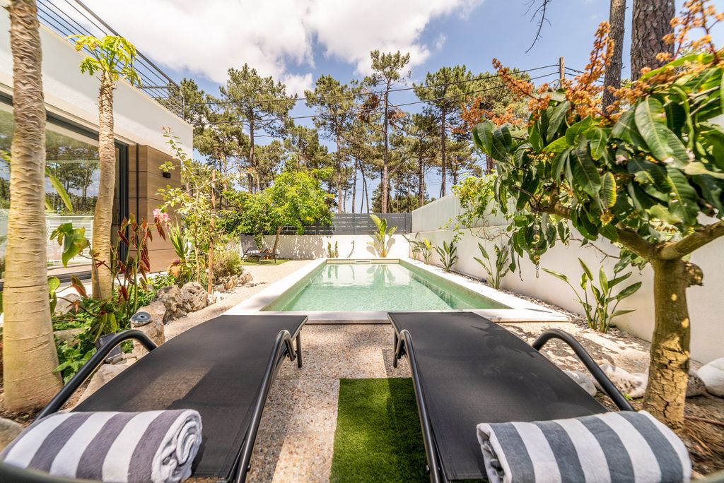 Villa Praia Pine Lisbon Coast Olivers Travels 2