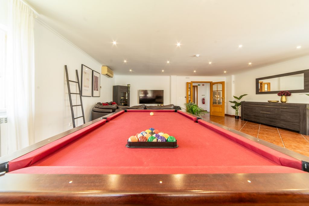 Villa Serra Sol Lisbon Coast Olivers Travels 4